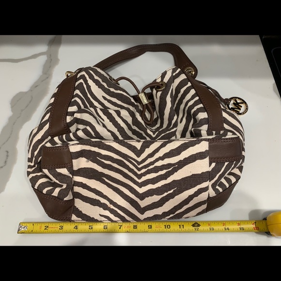 Zebra Print Michael Kors - Picture 2 of 4